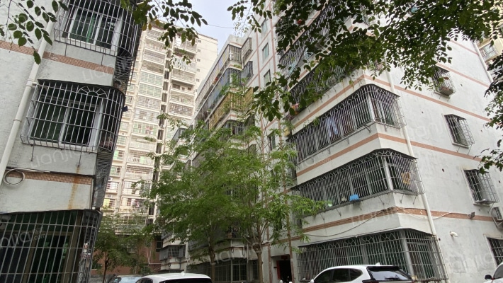 海口市琼山区农业局凤翔宿舍区外景图