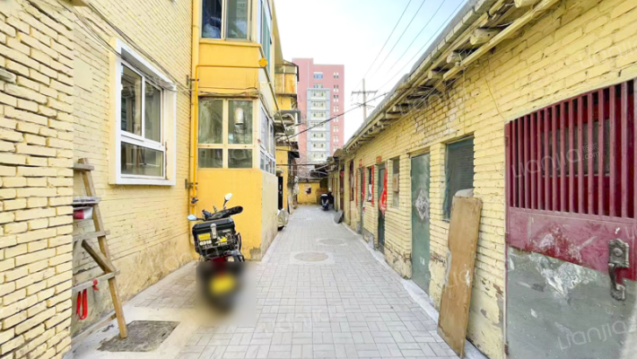 公交宿舍外景图