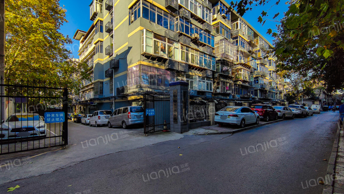 省糖酒果品副食总公司小区外景图