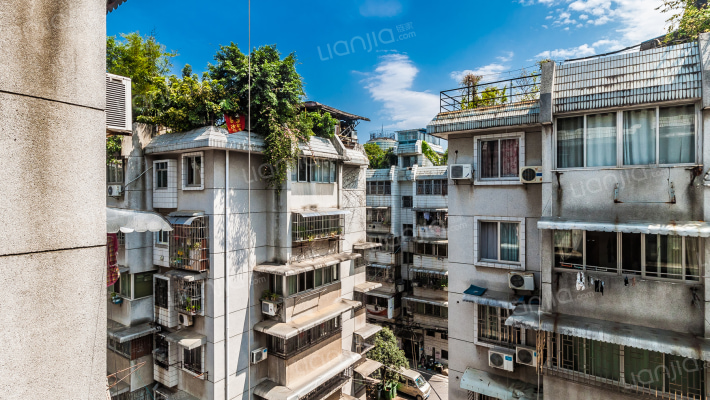 苗圃路七号小区外景图