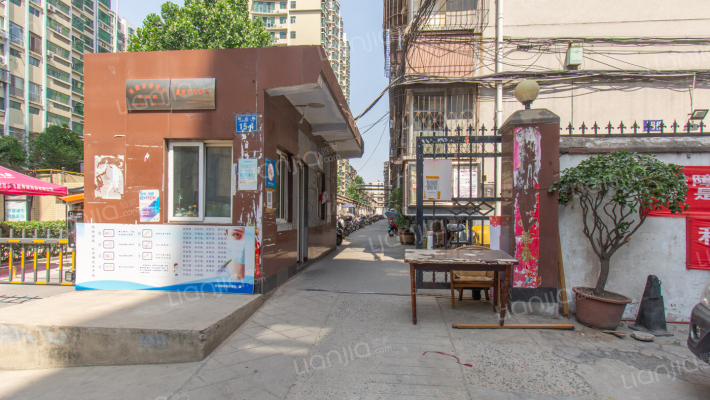 河南省商务厅家属院外景图