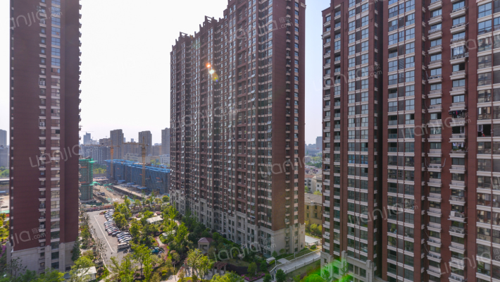 瑞景华府外景图