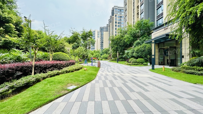 华宇龙州府外景图