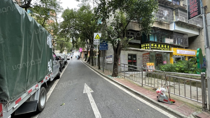 学士路80号外景图