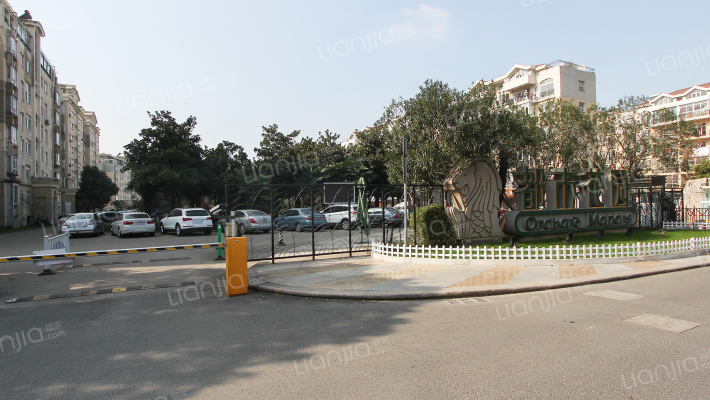 都市花园东区外景图