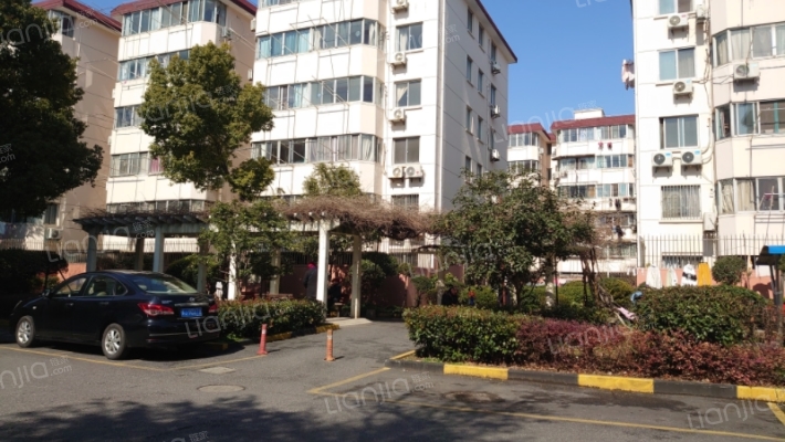 祁连三村外景图