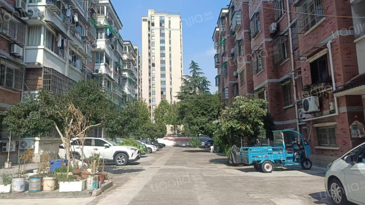 茶厂小区外景图