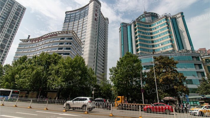 襄阳张之洞路180号房价怎么样张之洞路180号房源户型图小区车位交通