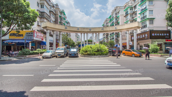 联丰世纪苑外景图