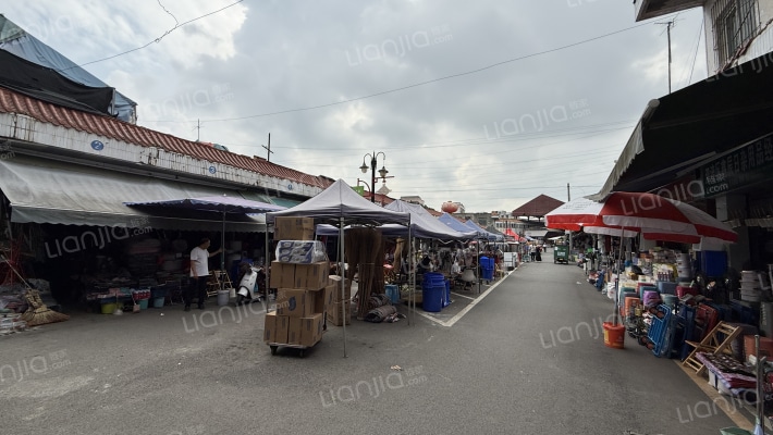 建辅装饰市场外景图