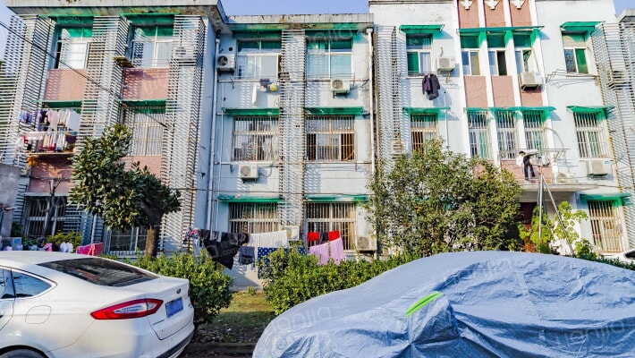 安徽石油勘探开发公司宁国路宿舍外景图