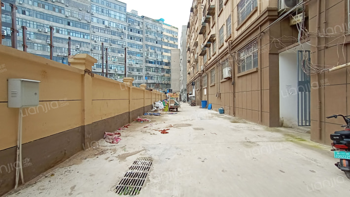 商都路南侧西环路西侧外景图