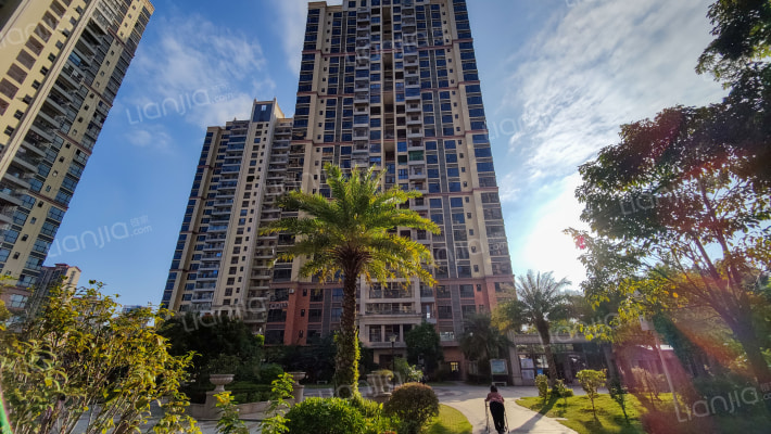 南湖山庄外景图