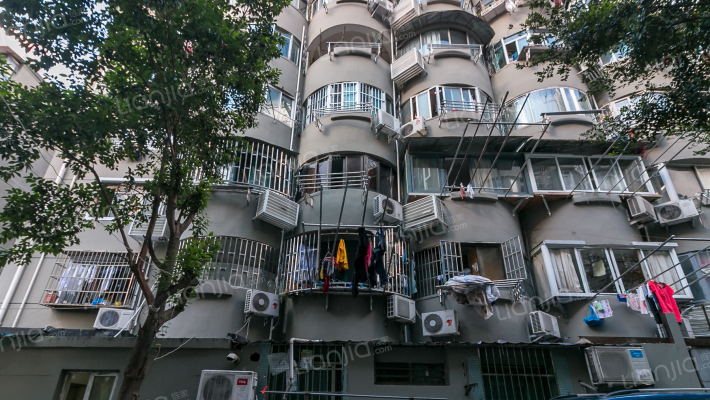 中华新路890弄外景图