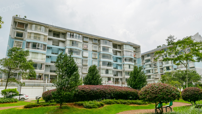 盘龙云海社区外景图