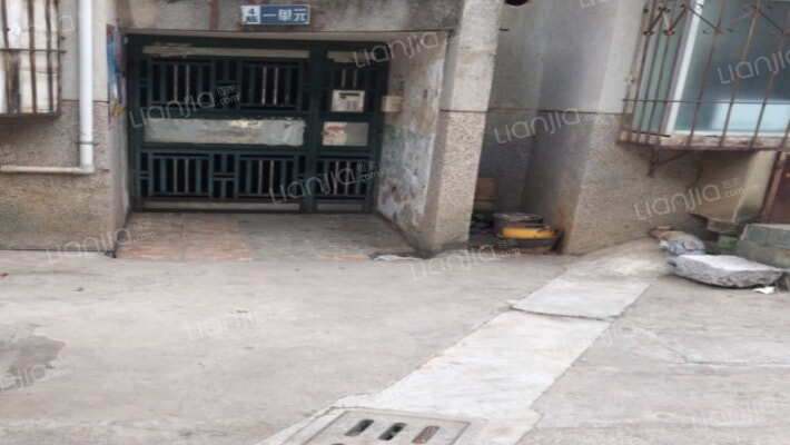 螺峰街77号院外景图