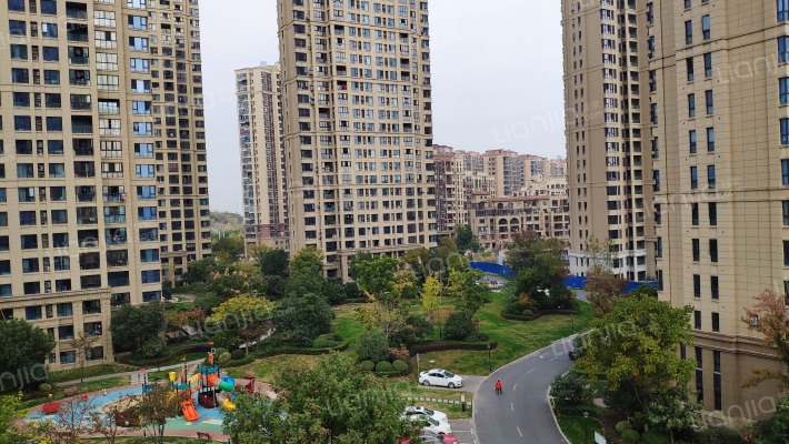 九龙仓君廷外景图