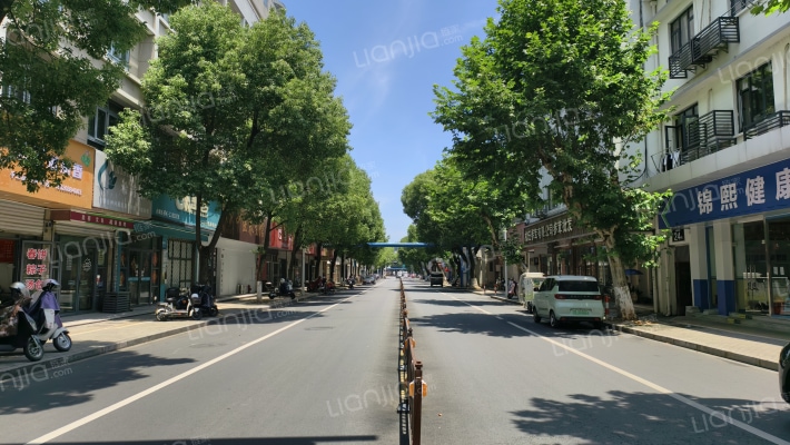 西镇南路外景图