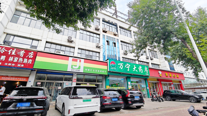 东湖大厦外景图