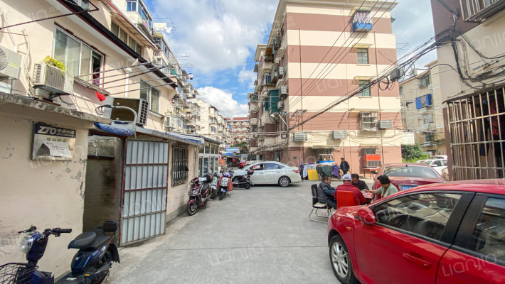 芷江中路495弄外景图