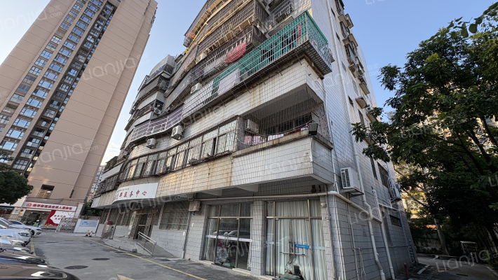 翠福路110号外景图