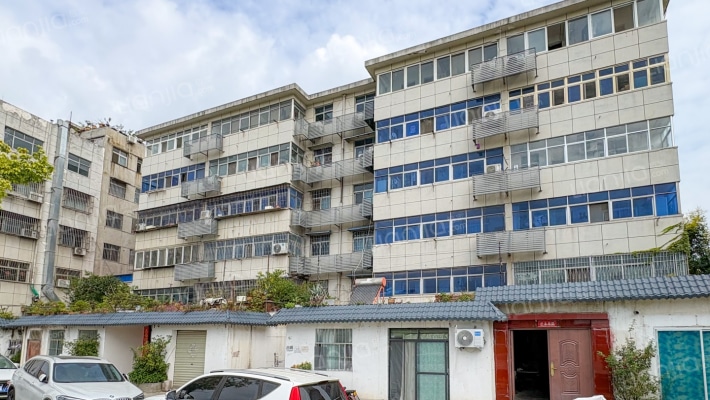 粮油粮沅贸易公司家属院外景图