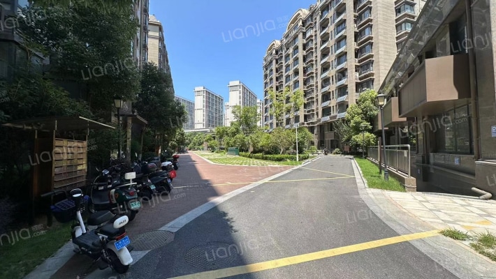 通宇林景尊园外景图