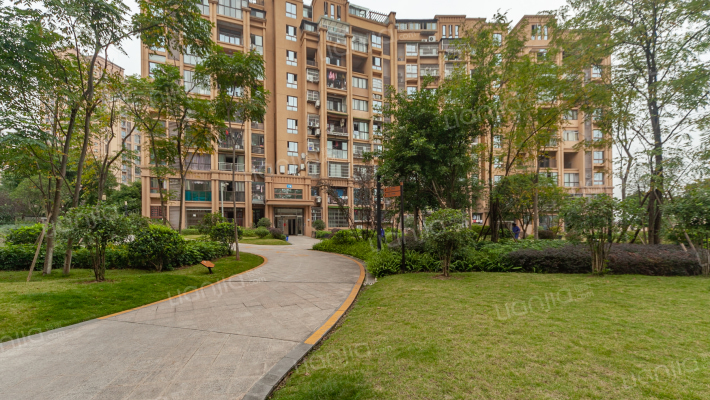 银翔翡翠谷后住外景图