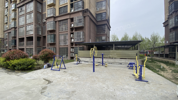 新城华府外景图