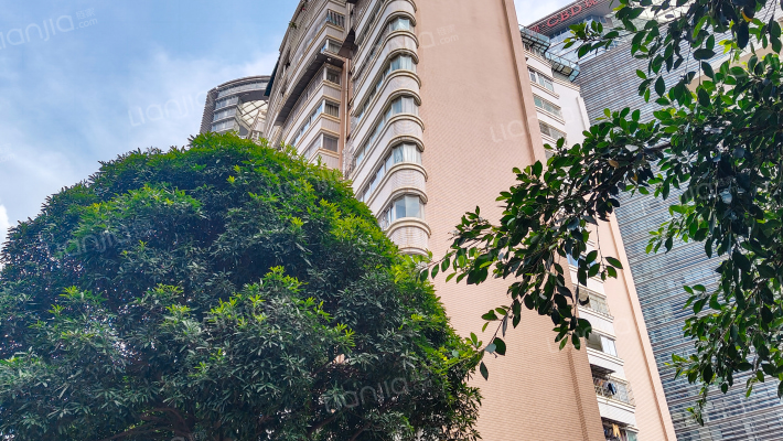 金源中心住宅楼外景图