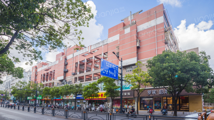 十方大厦外景图