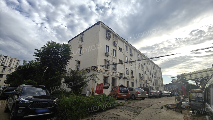 家和康平里外景图