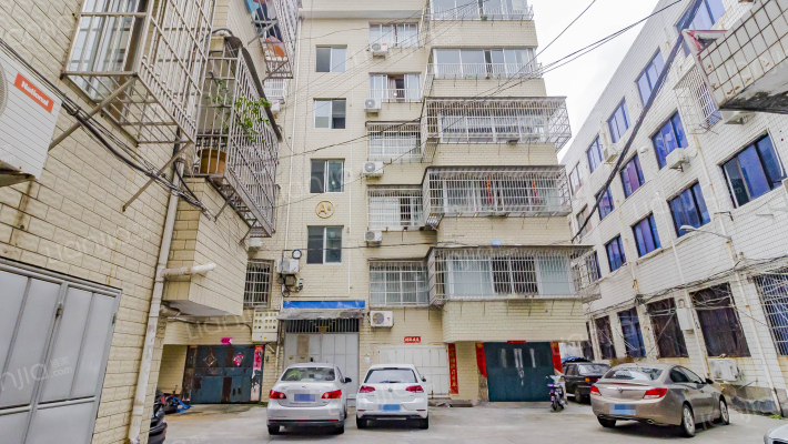 金鹰小区外景图