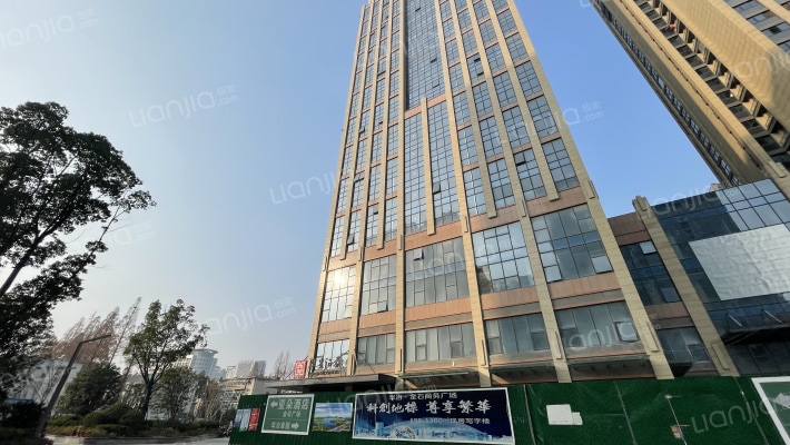 华冶金石广场外景图