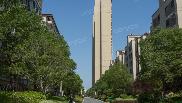 富力院士庭一期外景图