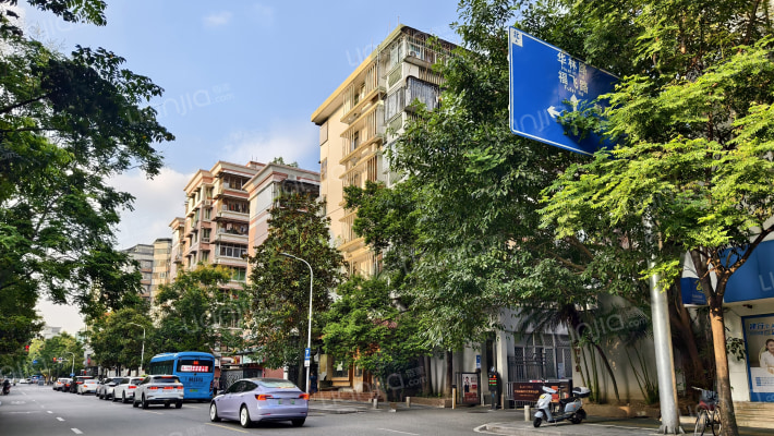 省建行宿舍外景图