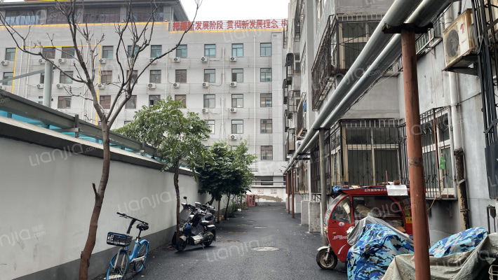 质监局家属院外景图