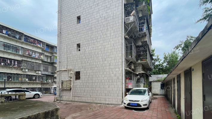 勘察局宿舍外景图