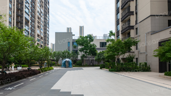 保利庭瑞阅江台汀园外景图