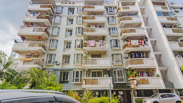 天嘉小区外景图