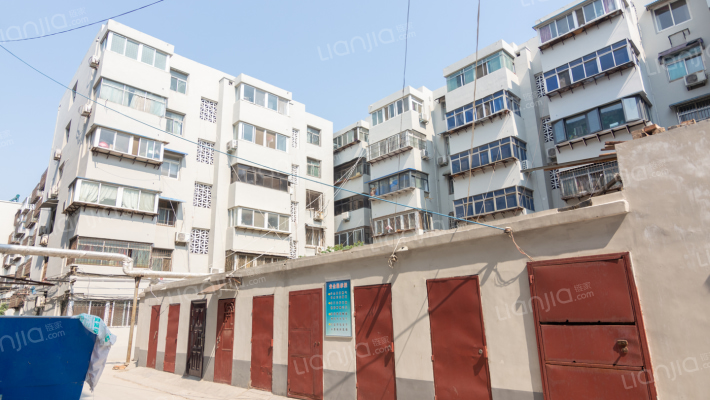 迎宾路6号院拆迁处北楼外景图