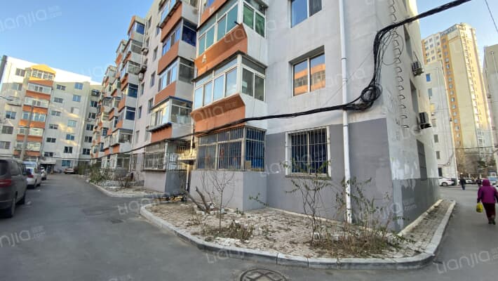 北塔花园小区外景图