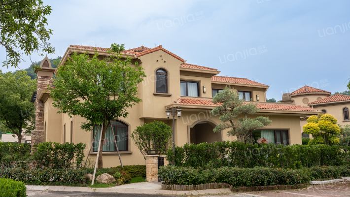 银湖花园外景图