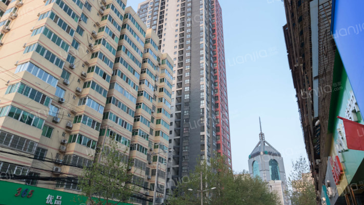 南门望城外景图