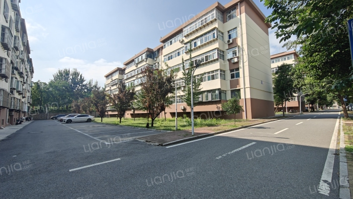 矿务局宿舍三分会外景图