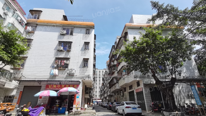 河南岸公园小区外景图