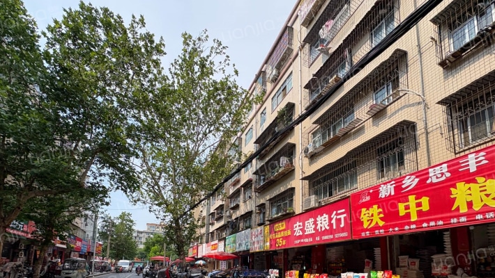 雪松大道联建楼外景图