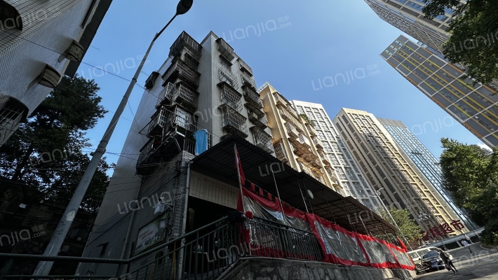 松山路176号外景图