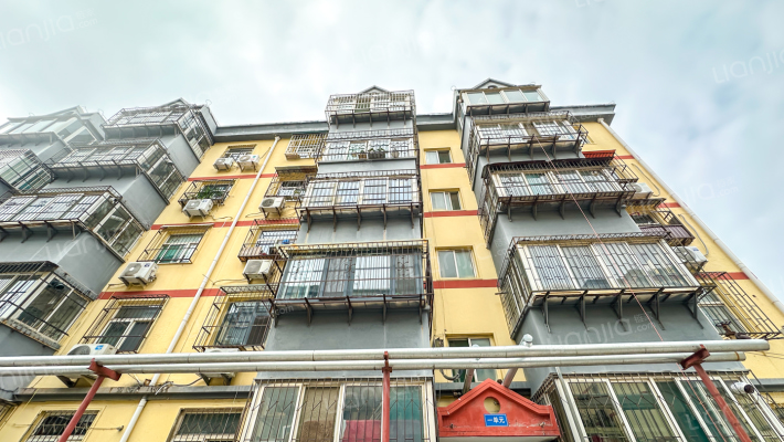 勇锋小区外景图