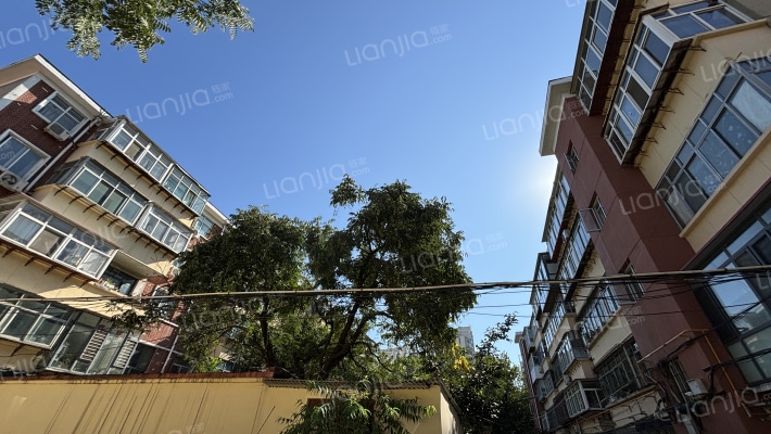 河北省环境地质勘察院宿舍外景图